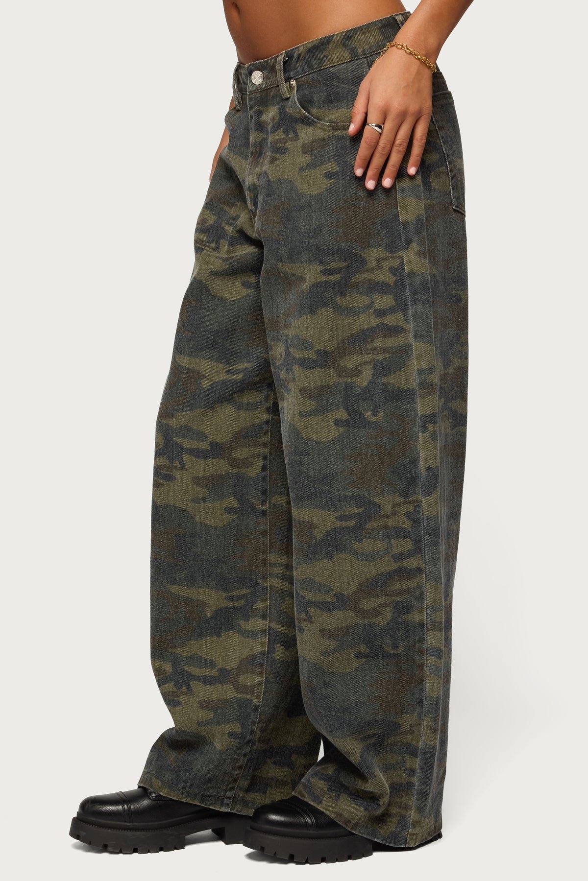 Anna Camo Low Rise Baggy Jeans - Image 3